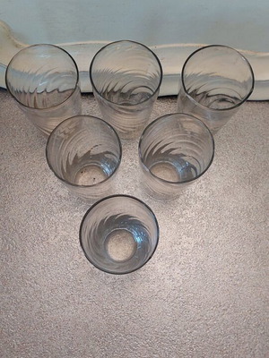 Water glasses set of 6, unused