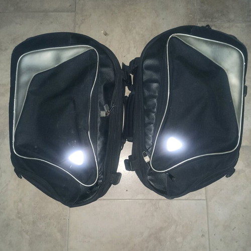 Σαμάρια μοτοσυκλέτας DiTeck σαν καινούργια, 20-40L ανά πλευρά