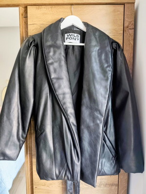Wild Pony jacket oversized black eco leather like new