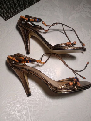 Enzo Angiolini summer sandals like new with beads, size 38, gold