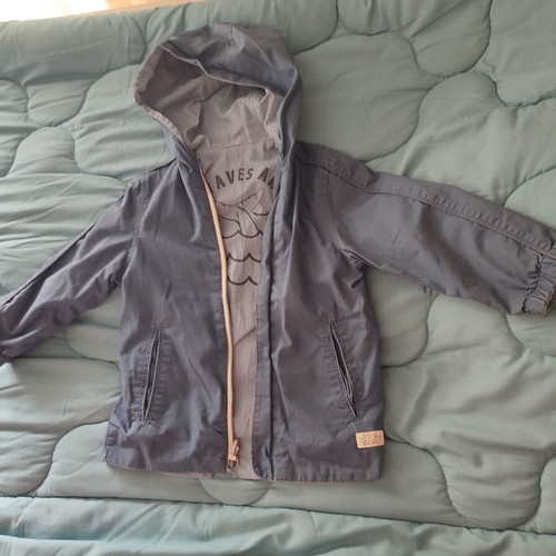 Zara reversible light jacket for 2-3 years old like new