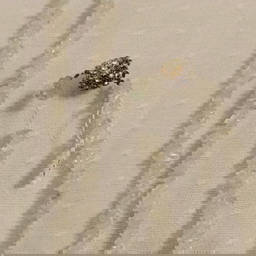 Κολιέ Σελενίτης καινούργιο με ασημένιο κούμπωμα ασφαλείας