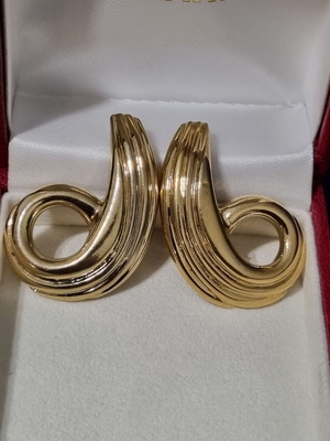 Σκουλαρίκια Pierre Cardin μεταχειρισμένα, χρυσαφί