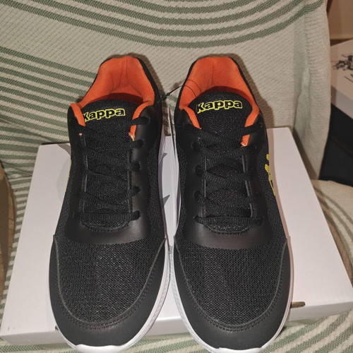 Kappa Logo Boldy Kid sneakers new, black with yellow details