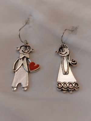 Earrings Boy & Girl with Heart silver tone like new
