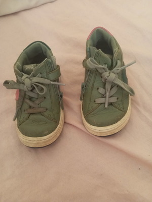 Camper leather kids shoes used, size 21