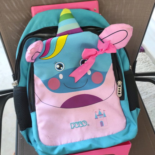 Kindergarten bag with wheels used in good condition