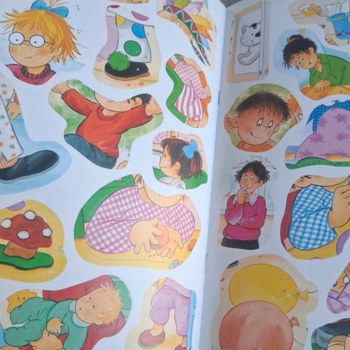 Sticker book To Scholeio new