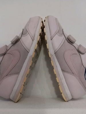Nike MD Runner 2