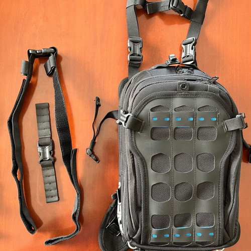 Mosko Moto Nomax Tank Bag used, ideal for adventure touring