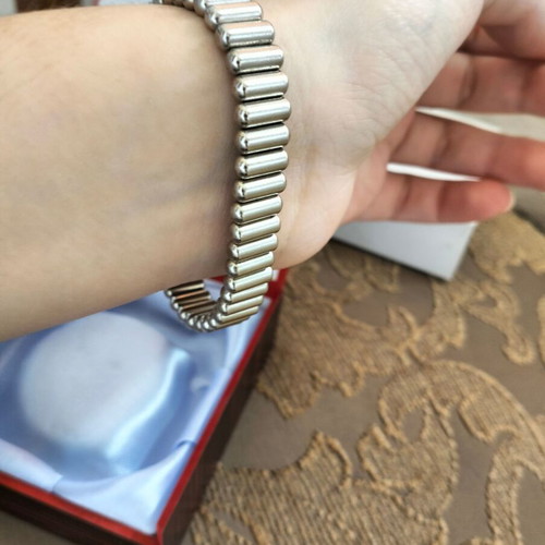 Magnetic bracelet new, silver, 20 centimeters