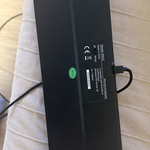 Wired or wireless mechanical keyboard with LED lighting