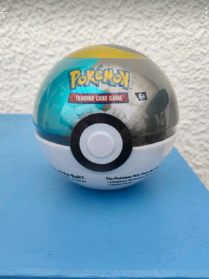 Pokémon TCG Moon Ball new