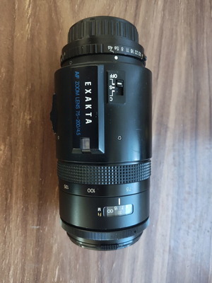 Exakta MC AF Zoom 75-200mm f/4.5 Macro lens like new