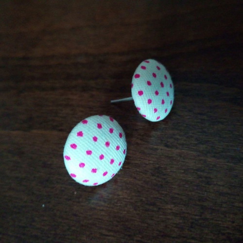 Button earrings used, polka dot beige-red fabric