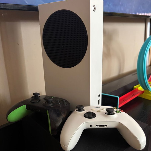 Xbox Series S console with 2 controllers