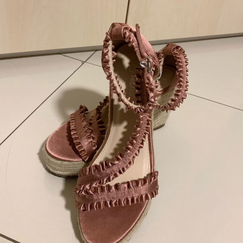Migato satin dusty pink platforms like new, size 39