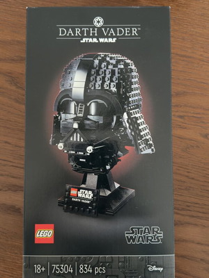 Lego Star Wars Darth Vader brand new, sealed