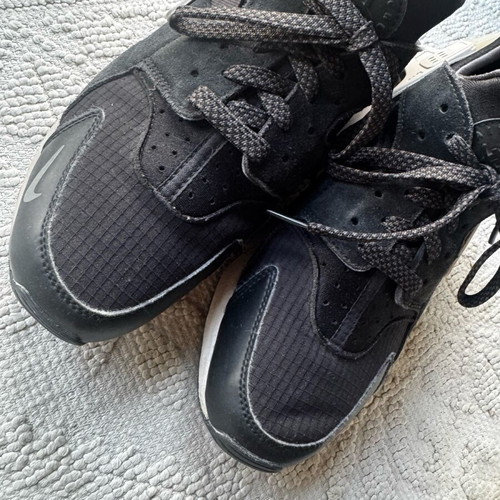 Nike Huarache refurbished sneakers black-white size 42.5