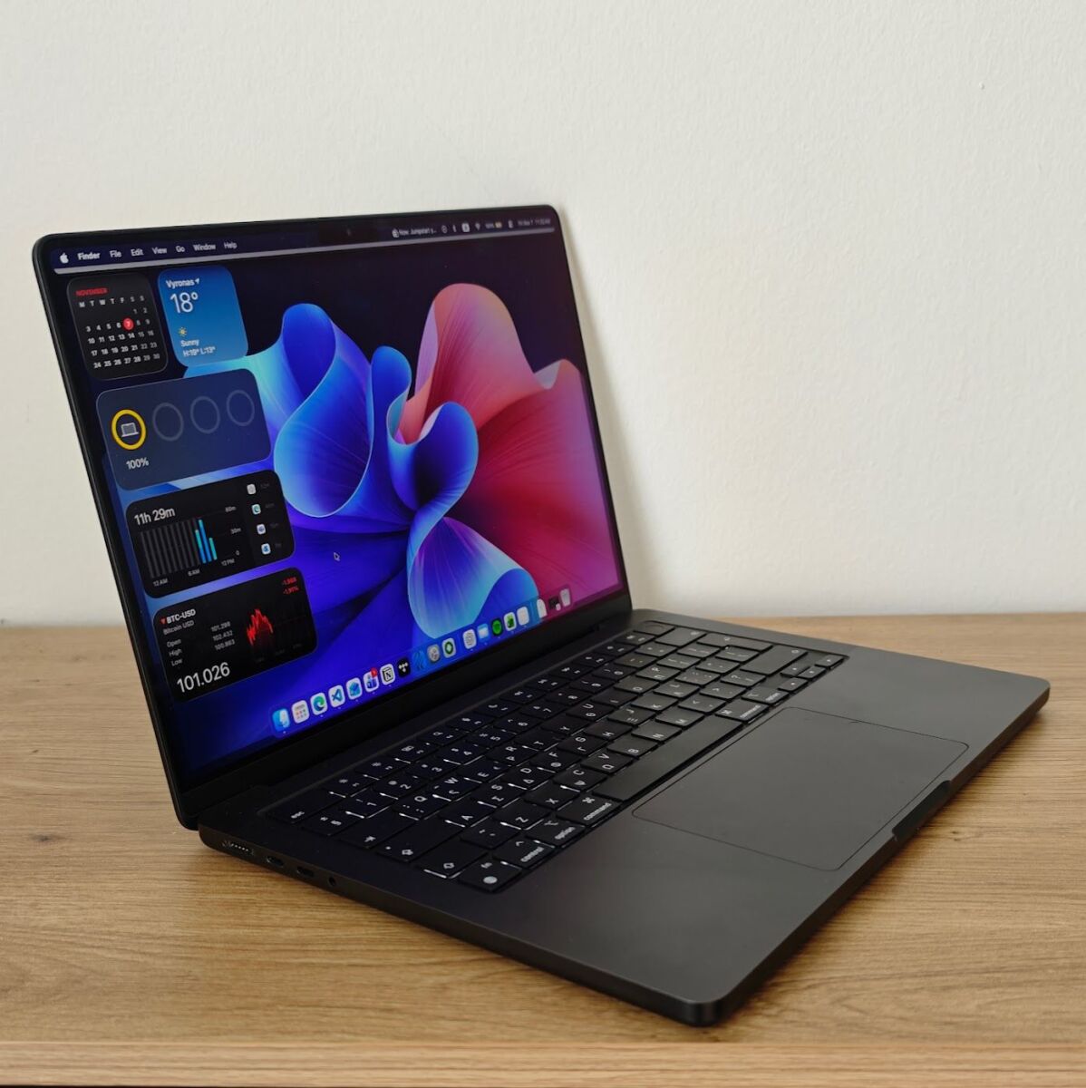 Apple MacBook Pro 14” M4 Space Black… - € 1.500,00 - Vendora.gr
