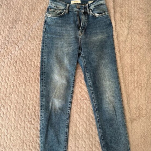 Staff jeans like new, size 26, cropped, high waist, blue