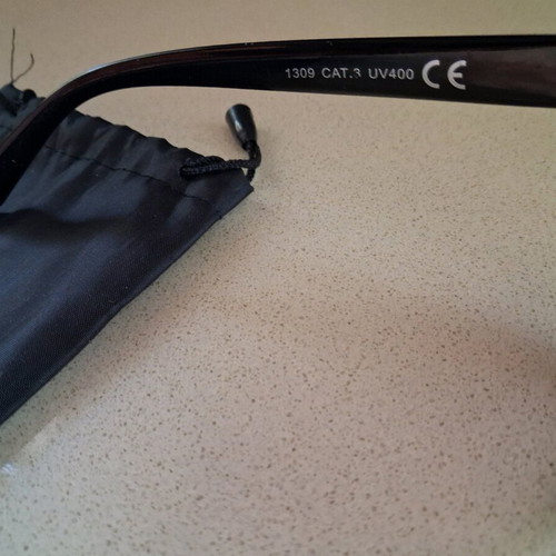 Women's sunglasses new, black