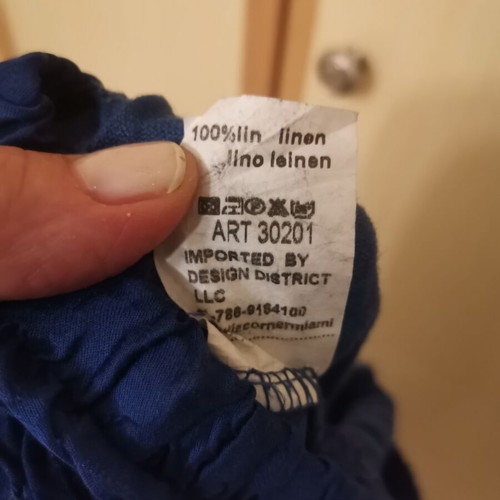 Linen pants and blouse set like new, electric blue
