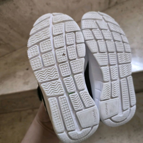 Reebok Sport αθλητικά παπούτσια αγόρι μεταχειρισμένα no25 μαύρο-κόκκινο