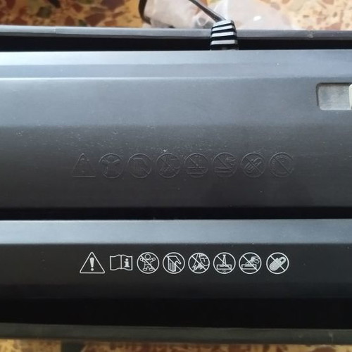 Fellowes P-20 paper shredder new