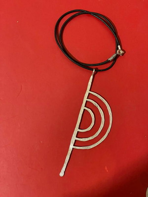 Modern silver necklace 925 with leather cord and silver clasp new