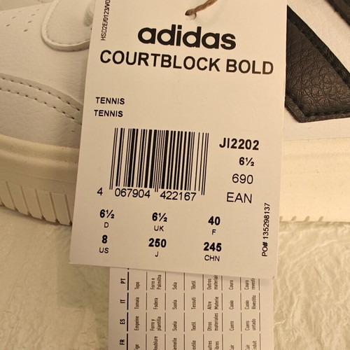 Adidas Courtblock Bold women's sneaker, white and black