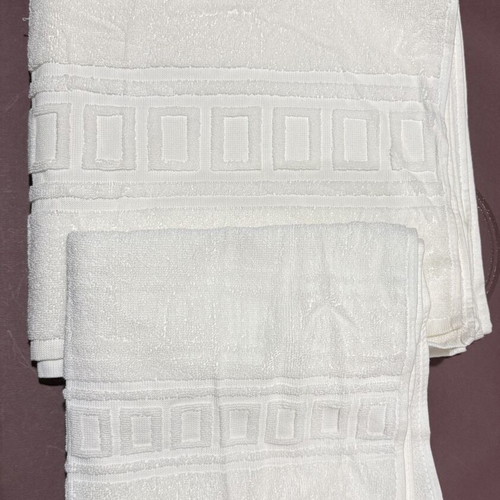 Towel Sets 100% Cotton White, 2 Bath and Face Towels