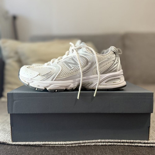 New Balance athletic shoes, size 38, white and silver