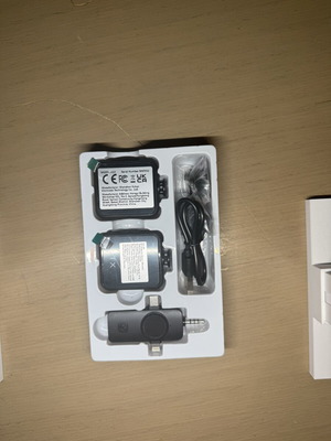 Wireless microphone pair new
