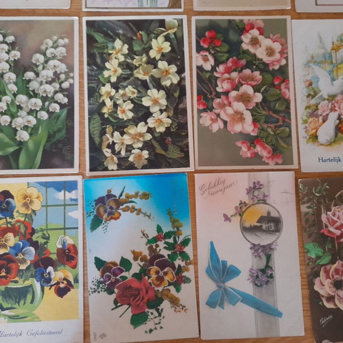 Vintage greeting cards used, pack of 15 with flowers and landscapes