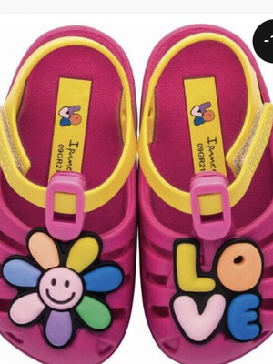 Ipanema beach shoes used, size 26-27