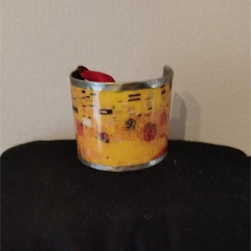 Bracelet cuff used "The Kiss" handmade with red ribbon