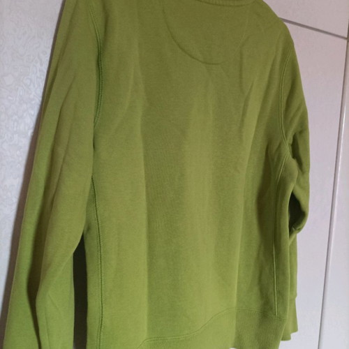 12 YEAR OLD CHILDREN'S SWEATSHIRT