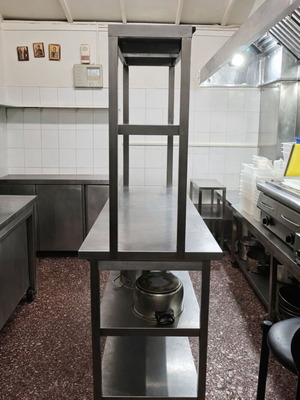 Professional catering equipment like new, workbench, shelves, cabinet, sink