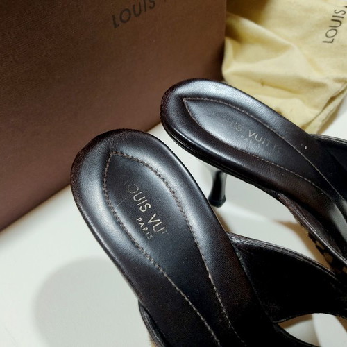 Louis Vuitton Mule used size 40.5 brown
