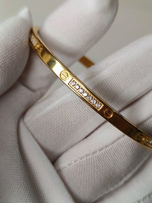 Gold Tone Stainless Steel Bangle Bracelet with Crystals new