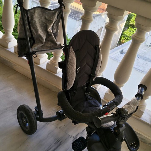 Lionelo Folding Children's Tricycle like new