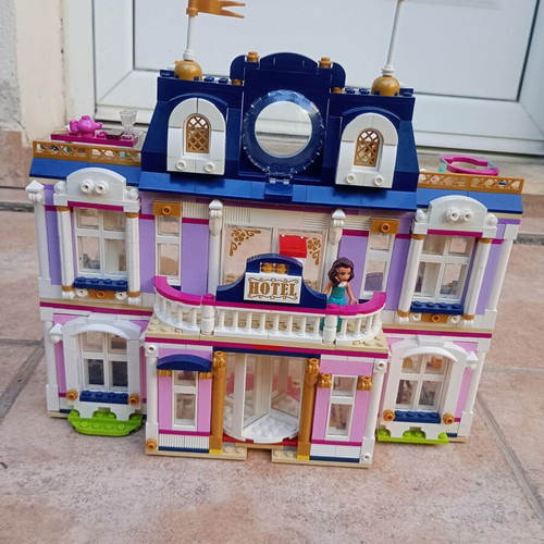 Lego Friends Heartlake Grand Hotel used