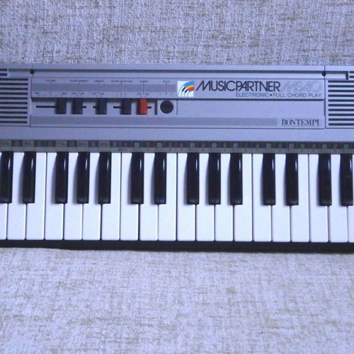 Bontempi MS40 Music Partner electronic keyboard new with box