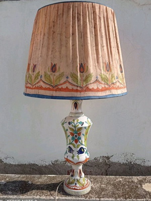 Ceramic table lamp used, large Italian with Ottoman motifs