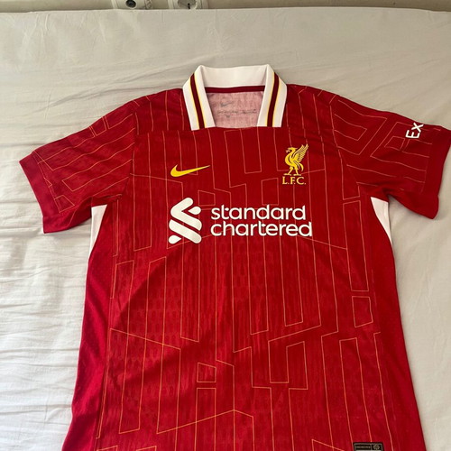 Liverpool home kit 2024-2025, authentic, size S, men's