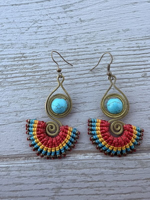Ethnic earrings like new, boho style, multicolor