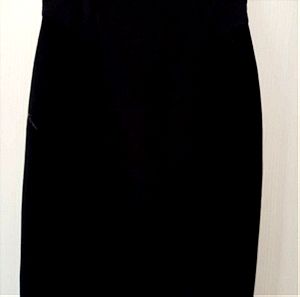 Small Μαύρη midi φούστα, με λεπτομέρειες τύπου λάστιχο δεξια και αριστερα