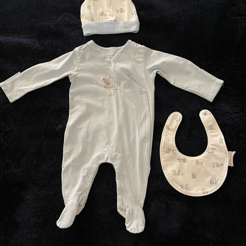 Mayoral baby romper for boy 0-3 months with hat and bib like new