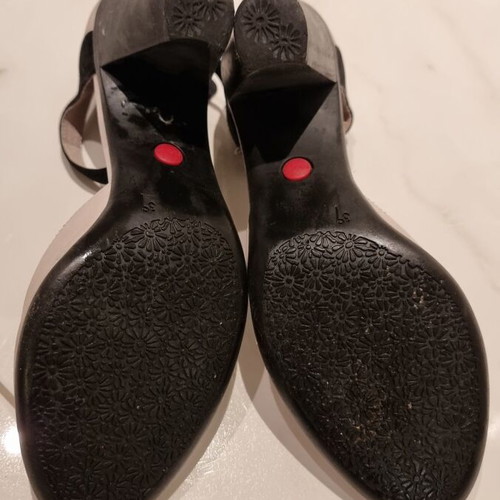Camper pumps like new, two-tone, size 39, leather
